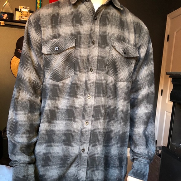 Flannel - Picture 1 of 2